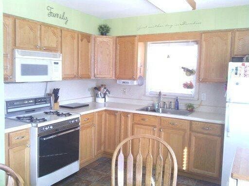 3rd image of 530 Maethy St SE