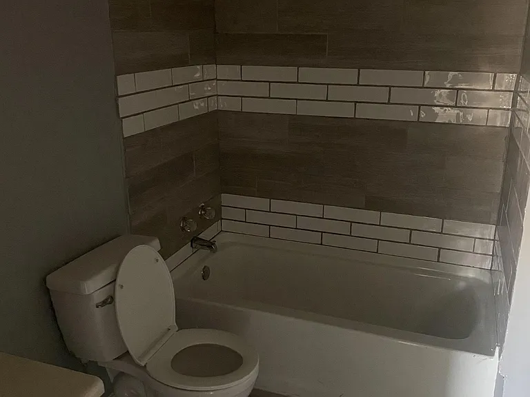 536 S 54th St #3 — Photo 13