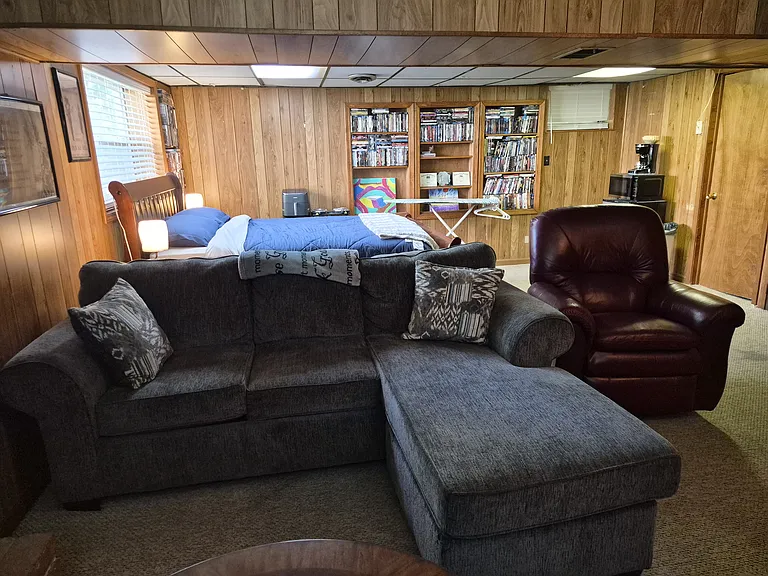 8239 Orville Ave — Photo 6