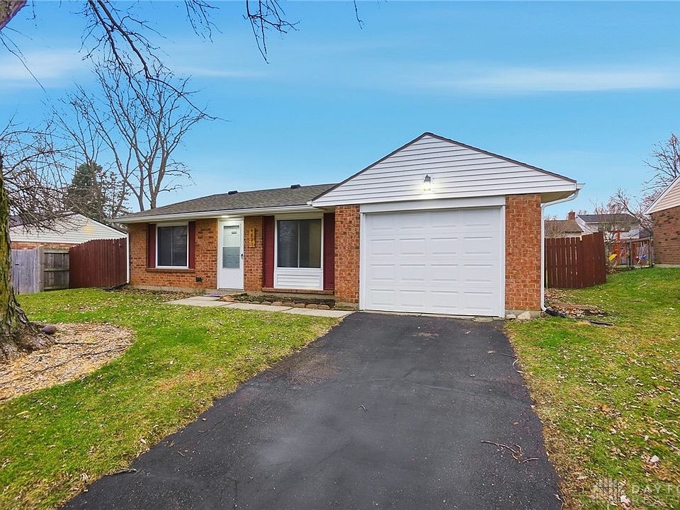 1st image of 4821 Meadowvista Dr