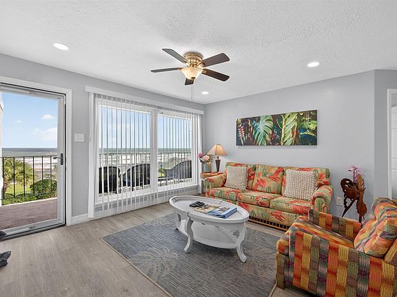 3rd image of 7600 Seawall Blvd #209