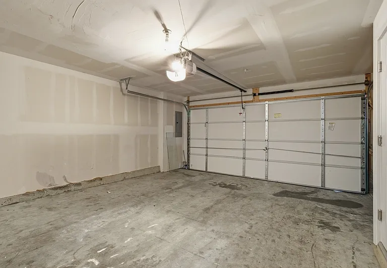 300 Camillia Pl — Photo 16