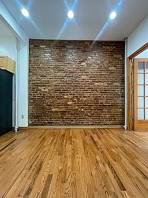 4th image of 346 14th St APT 1L