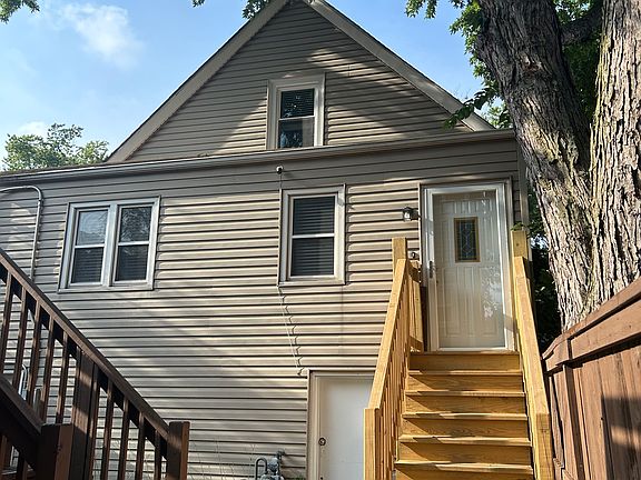 4th image of 1650 W Barry Ave #Ch