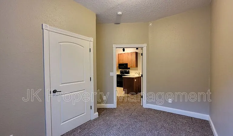 413 Central Ave #306 — Photo 20