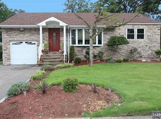 9-10 Bush Pl #1X, Fair Lawn, NJ 07410