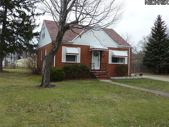 2nd image of 25601 Marsdon Ave