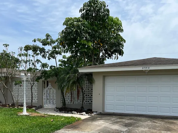 2339 Middlecoff Ct, Titusville, FL 32780