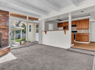 6120 E Walton St, Long Beach, CA 90815