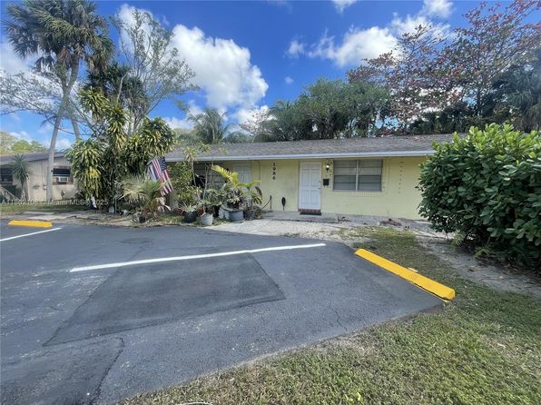 1986 SW 28th Ln #2