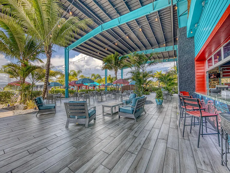 Tiki Docs. Beautiful bar/restaurant just a few blocks away! Right on Maximo Marina.
