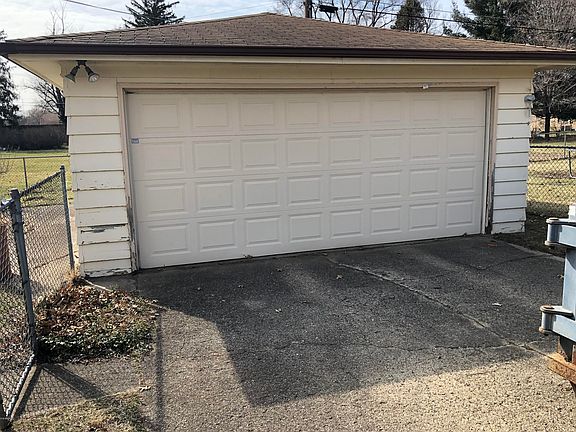 2nd image of 1888 Smyers Dr