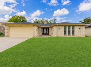 2522 Lower Valley Dr, Houston, TX 77067