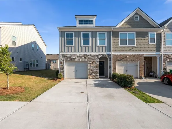 6405 Shalks Crossing Dr, Lithonia, GA 30058