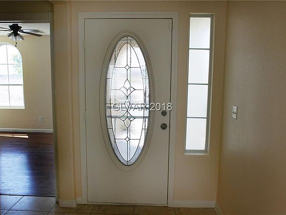 4th image of 5854 W Agate Ave