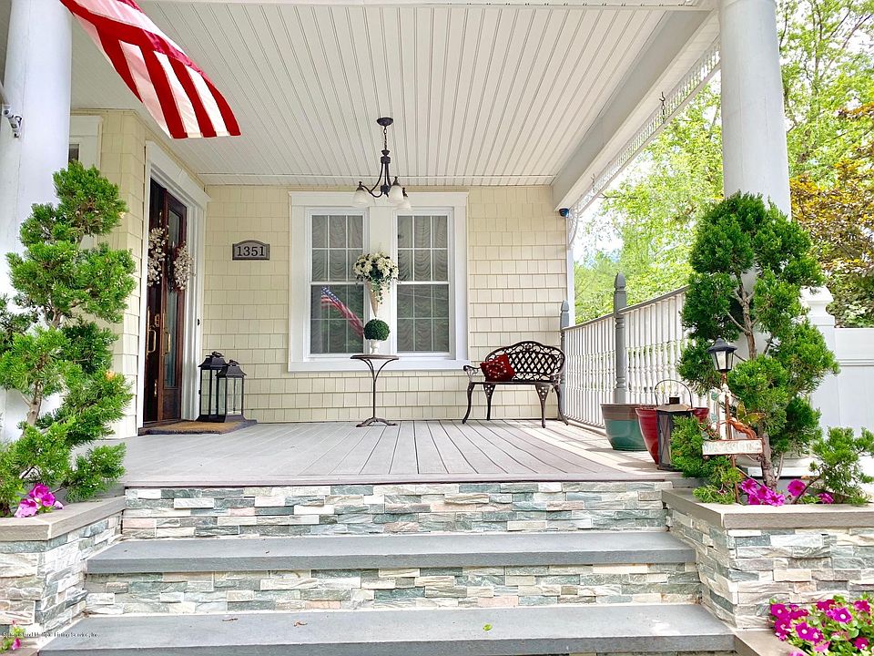 1351 Huguenot Ave, Staten Island, NY 10312 Zillow