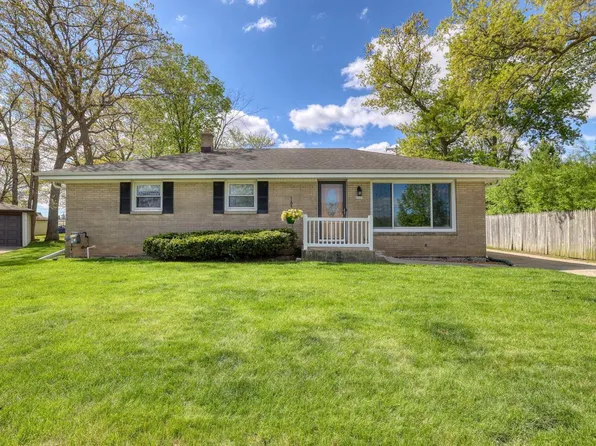 4420 S 37th STREET, Greenfield, WI 53221