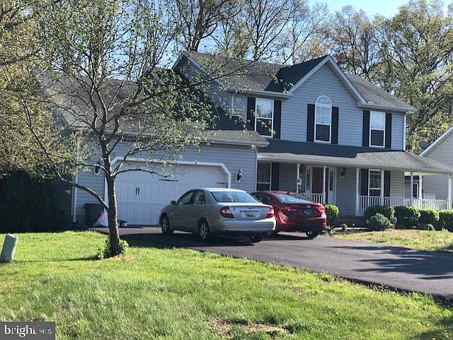 1st image of 110 Bay Meadows Ln
