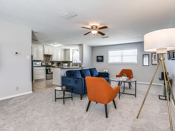 5th image of 7001 Shauna Dr