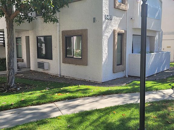 3rd image of 8461 Westmore Rd APT 3
