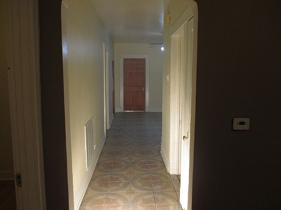 2nd image of 3101 N Monticello Ave APT 1