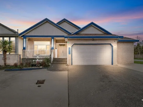 14015 82nd Ave, Surrey, BC V3W 1M8