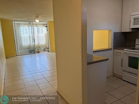 5th image of 8345 Sunrise Lakes Blvd APT 107