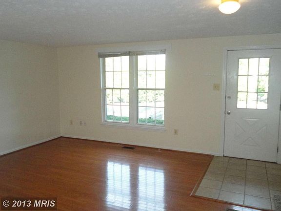 2nd image of 617 Lakeworth Dr