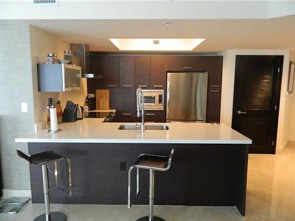 5th image of 200 Sunny Isles Blvd #2905