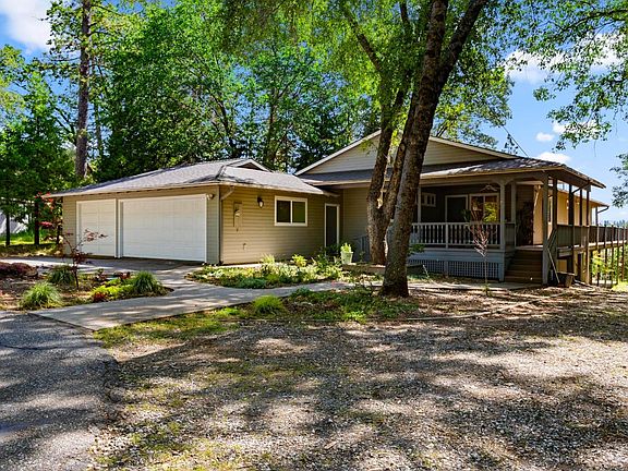 3rd image of 13957 Highland Dr