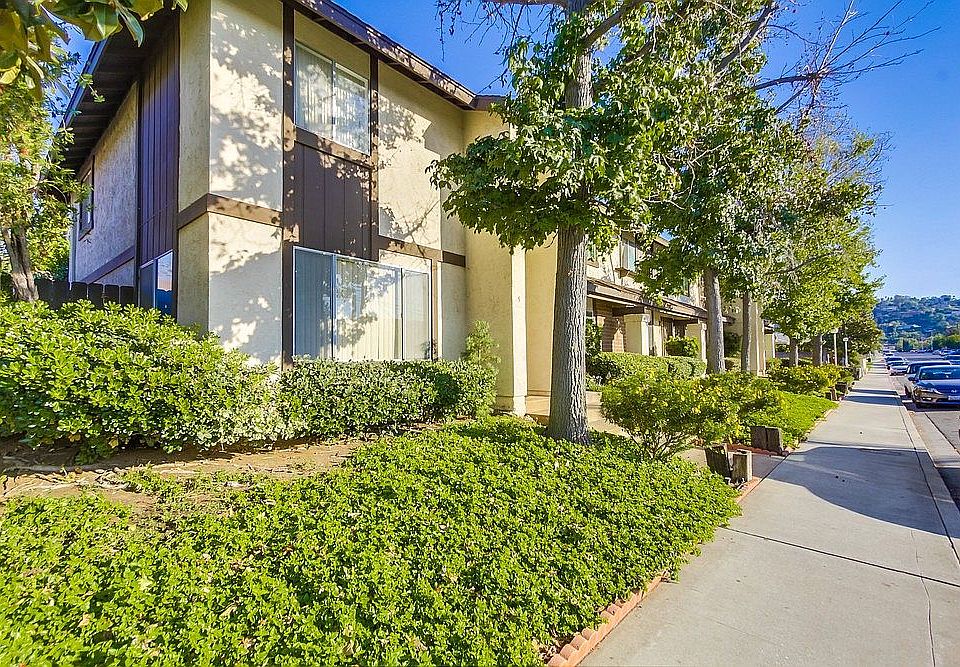 1st image of 807 S Mollison Ave Unit 9