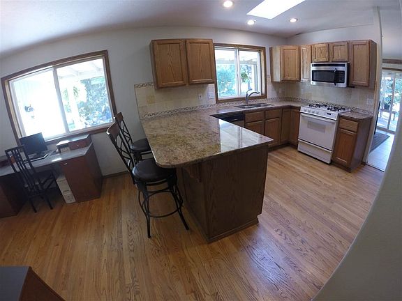5th image of 16830 N Dean Rd