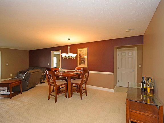 3rd image of 5674 Harbourwatch Way APT 102