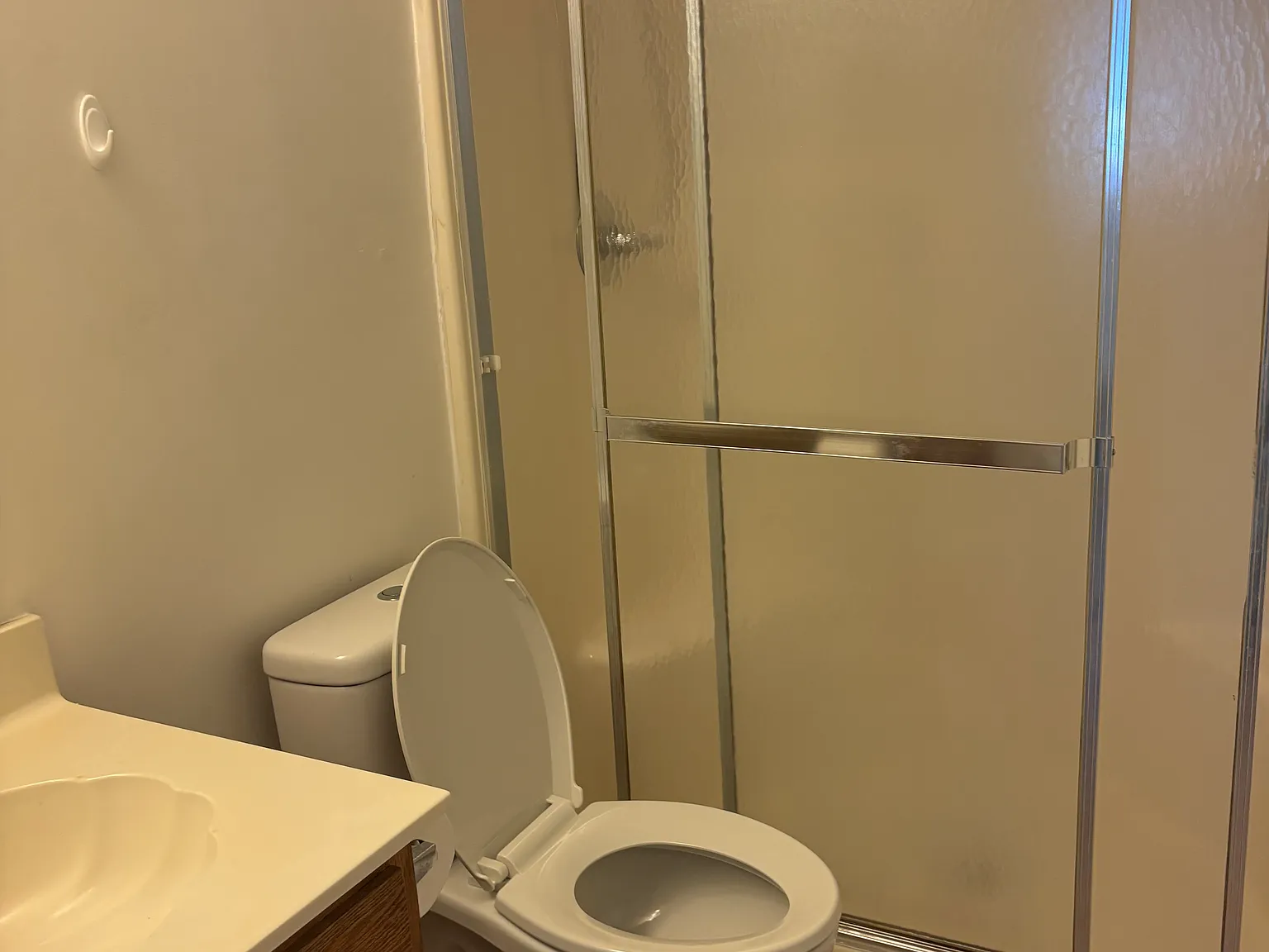 2 bed, 952 sqft, $1,350 — Photo 3