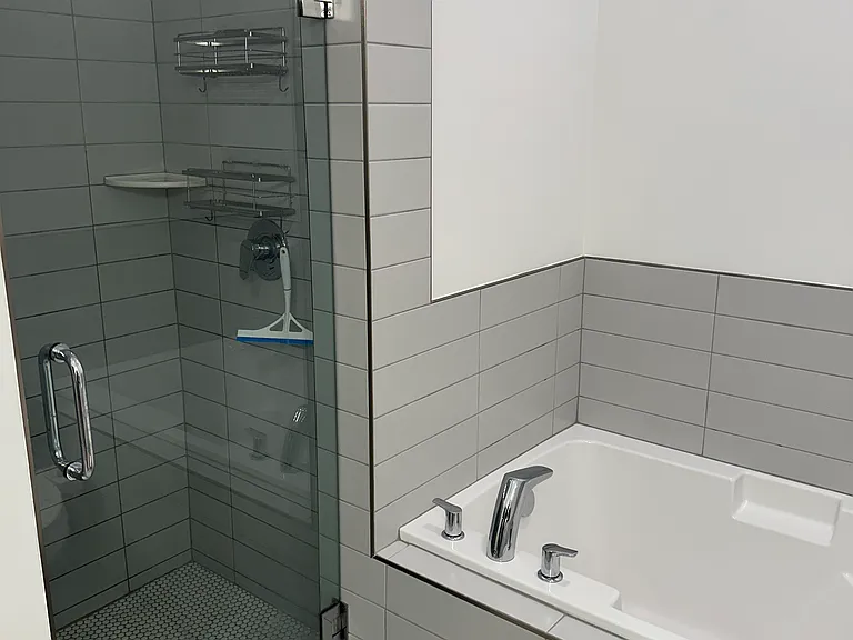 2203 N 525 W — Photo 25