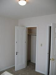 5th image of 557 E Muir Ave