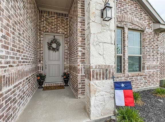 3rd image of 5441 Stonelake Dr