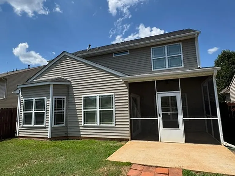 208 Riverdale Rd — Photo 19