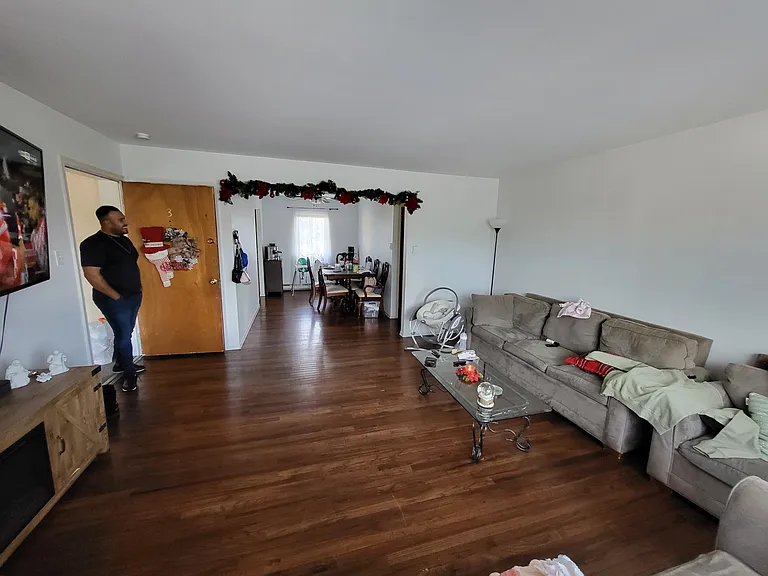 132 Rickerts Rd #3 — Photo 2