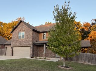 710 Oakley St, Pea Ridge, AR 72751