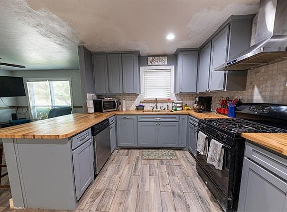 4th image of 6300 Basswood Dr