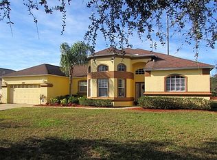 12907 Scout Ct, Grand Island, FL 32735