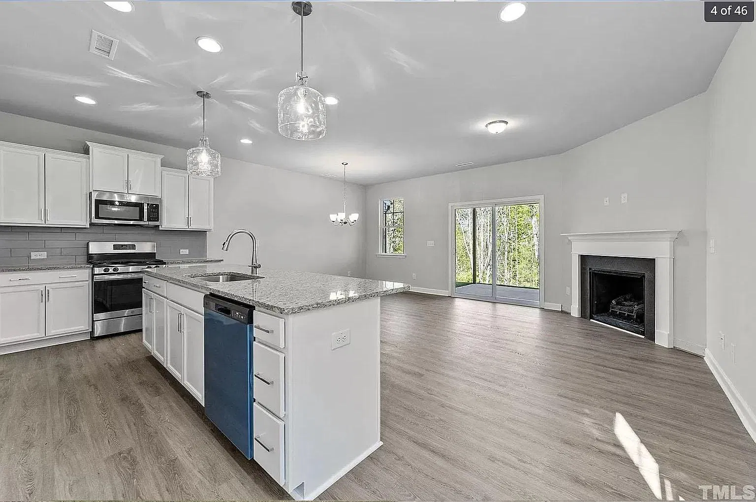 136 McDowell Ln — Photo 4