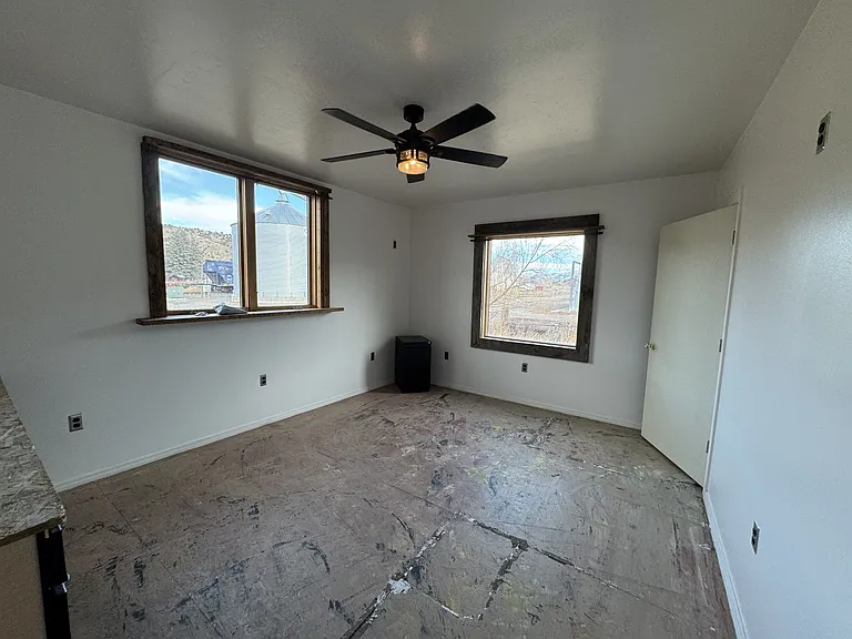 11158 Front St — Photo 7