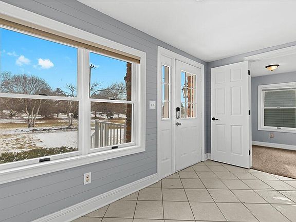 5th image of 9950 Oak Pointe Ln