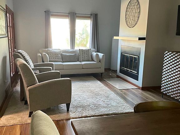 2nd image of 28484 Stonegate Cir
