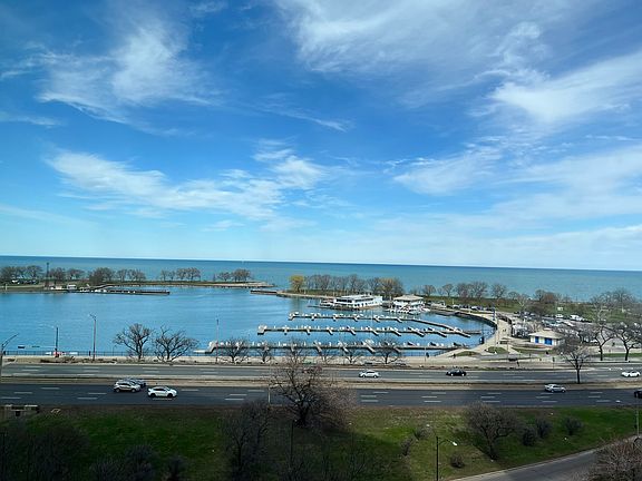2nd image of 3180 N Lake Shore Dr APT 9C