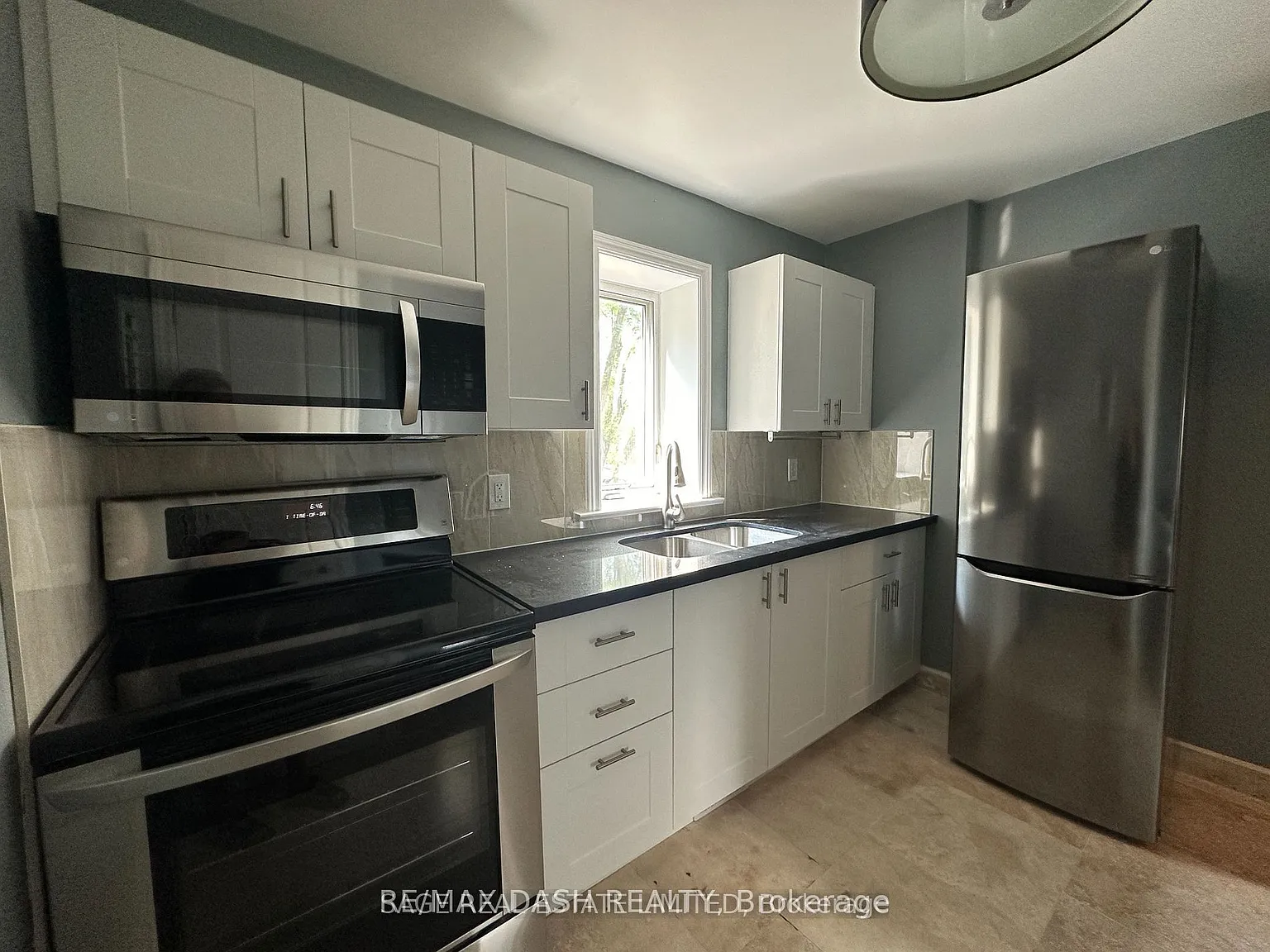 2 bed, $3,100 — Photo 3