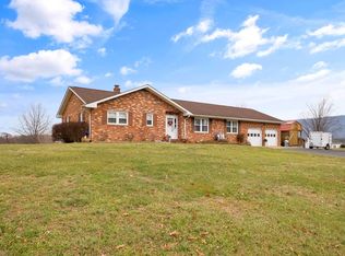 1677 Zion Church Rd, Maurertown, VA 22644