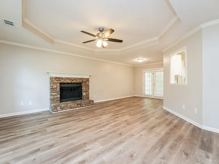 3580 Traddsprings Way — Photo 4
